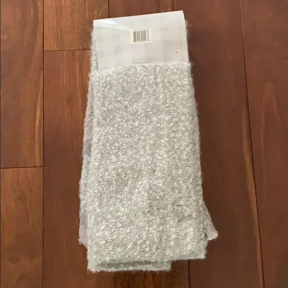 NWT 2-Pack Infinity Scarf - Picture 3 of 3